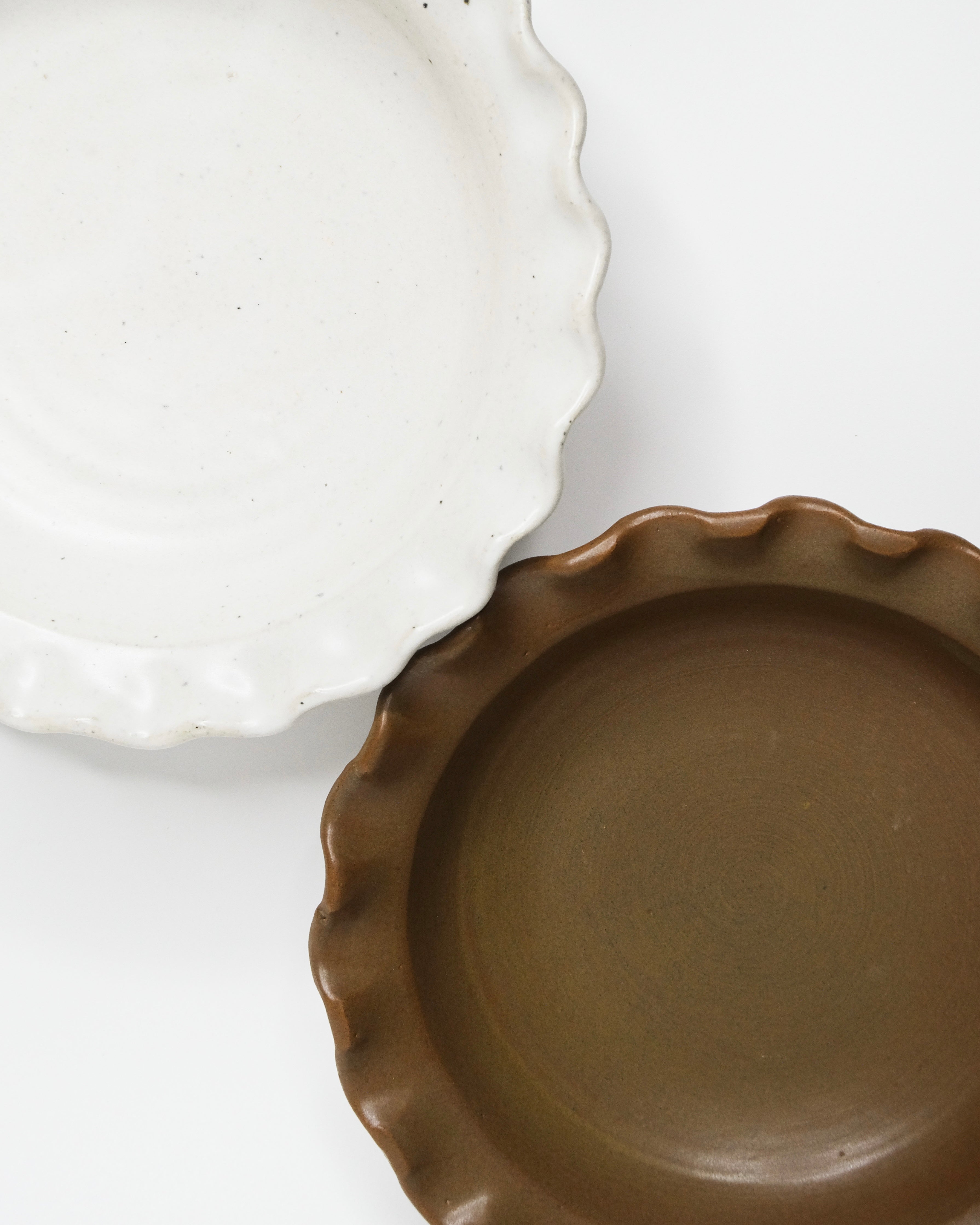 Wave Appetizer Soup Dish - Alcachofa y Romero