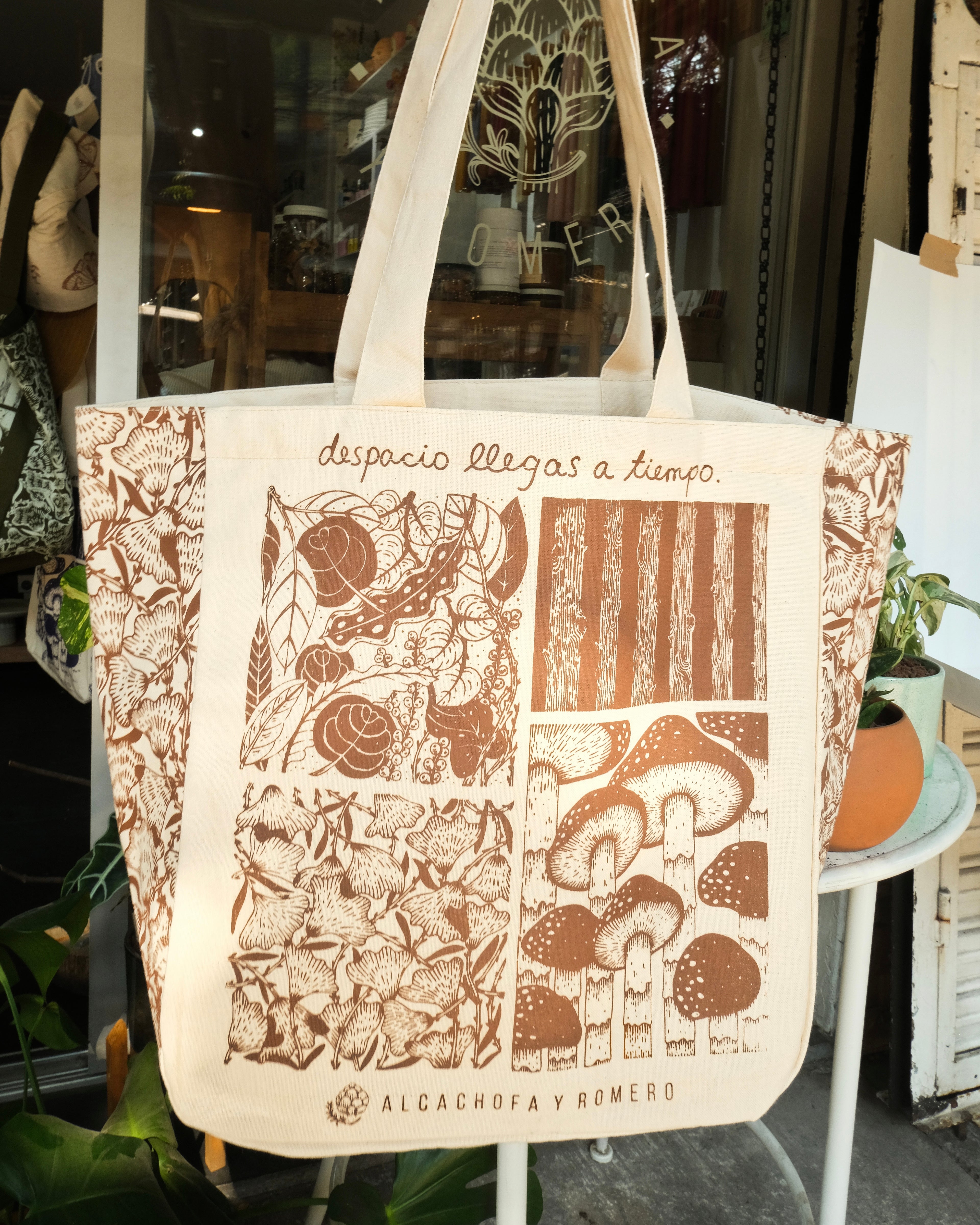 Tote Cruda Despacio with Drawing