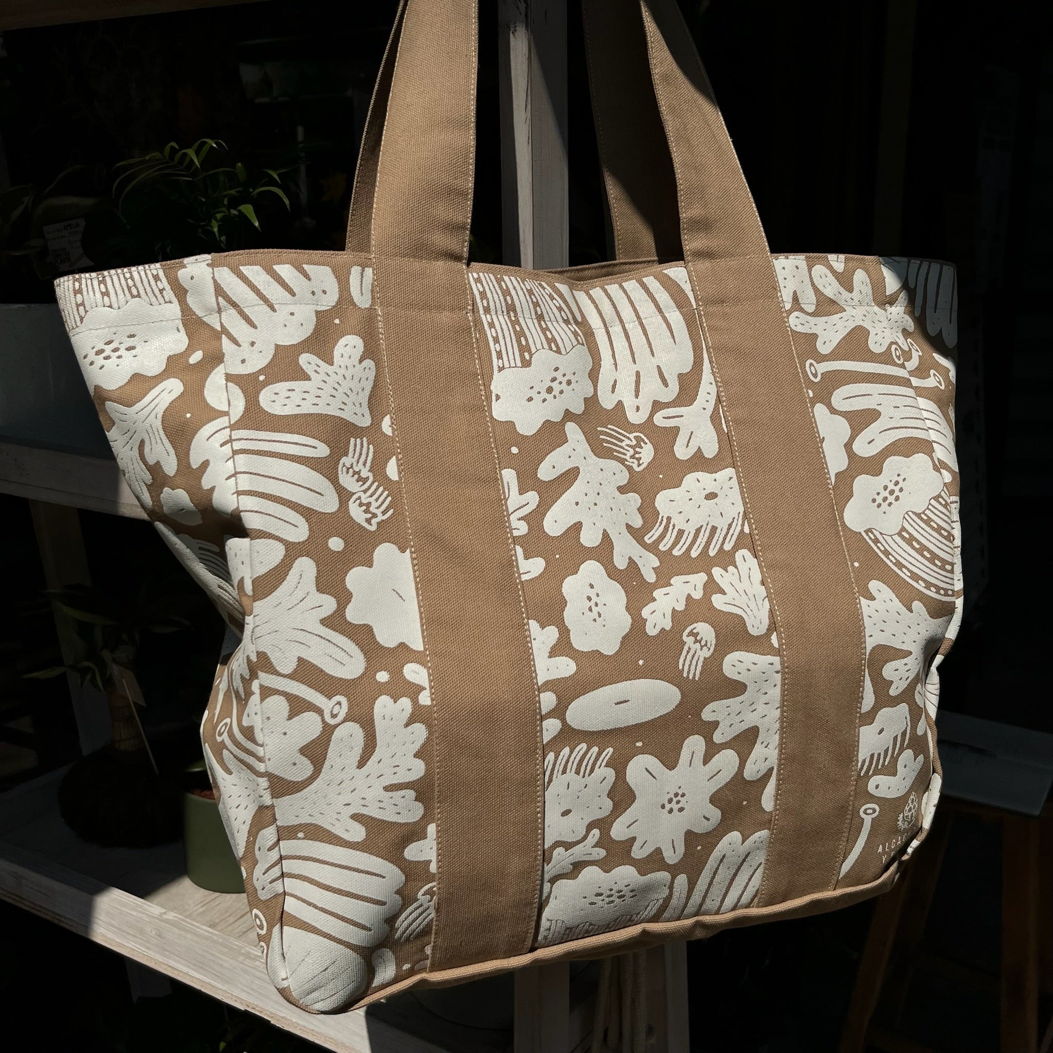 Tote Flores y Corales - Alcachofffa