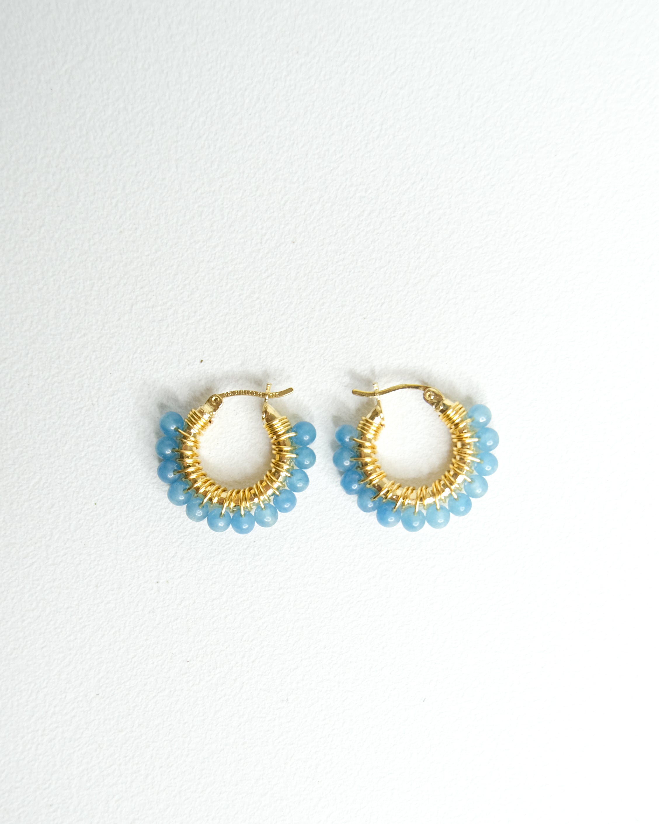 Arracada mini de piedras - Cecelia