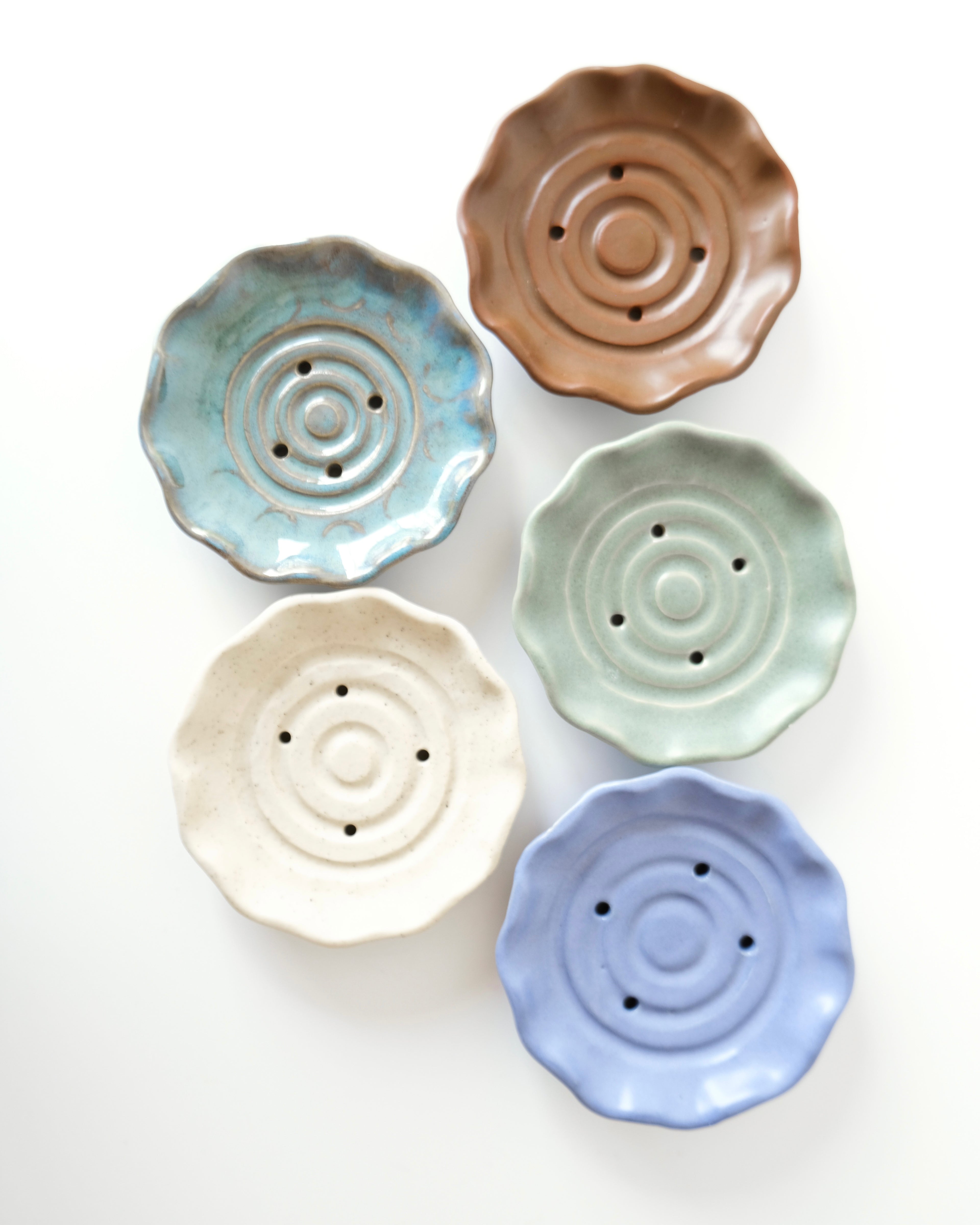 Circular petal soap dish - Artichoke and Rosemary