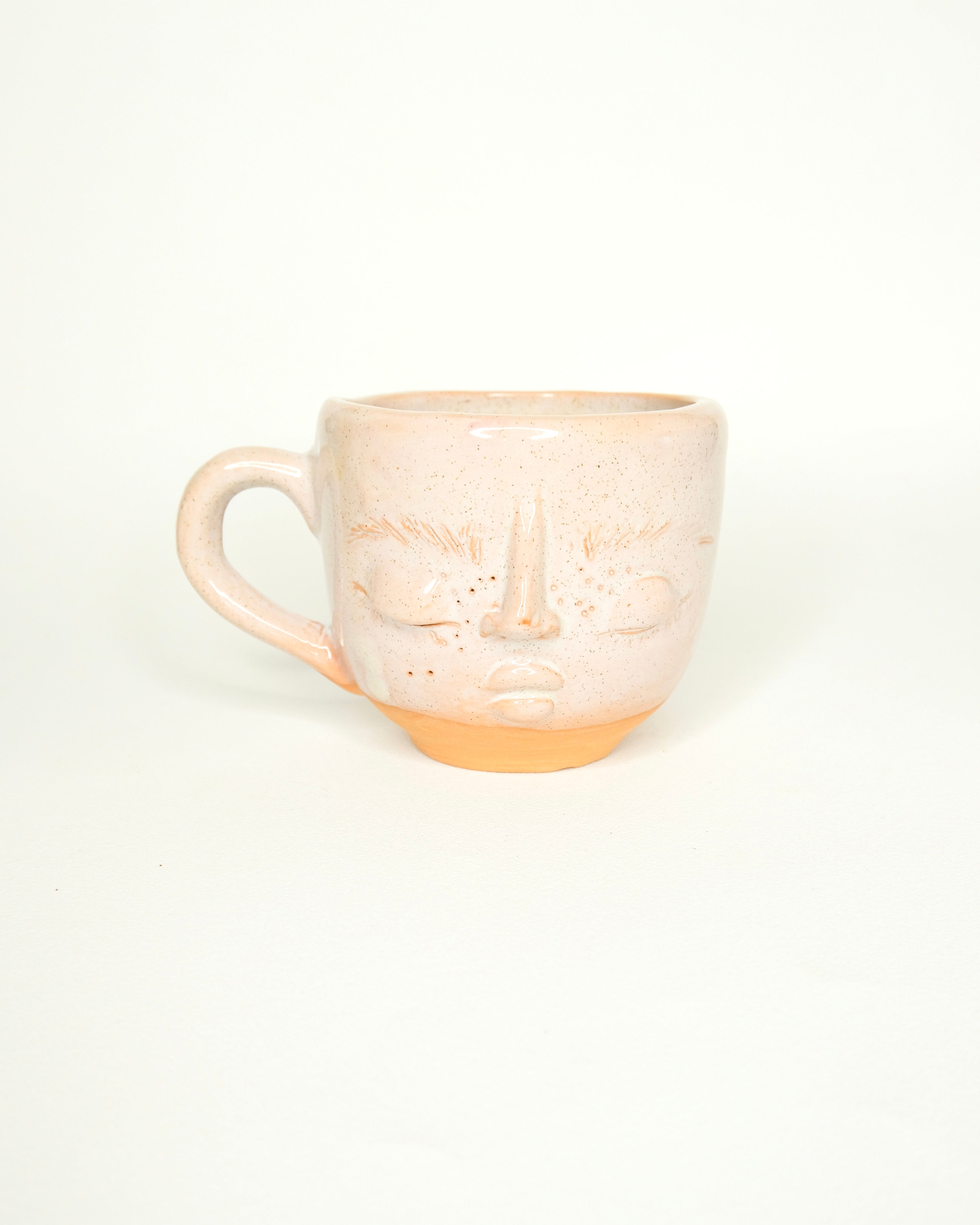 Smiley Face Mug - Tres Tristes Trastos