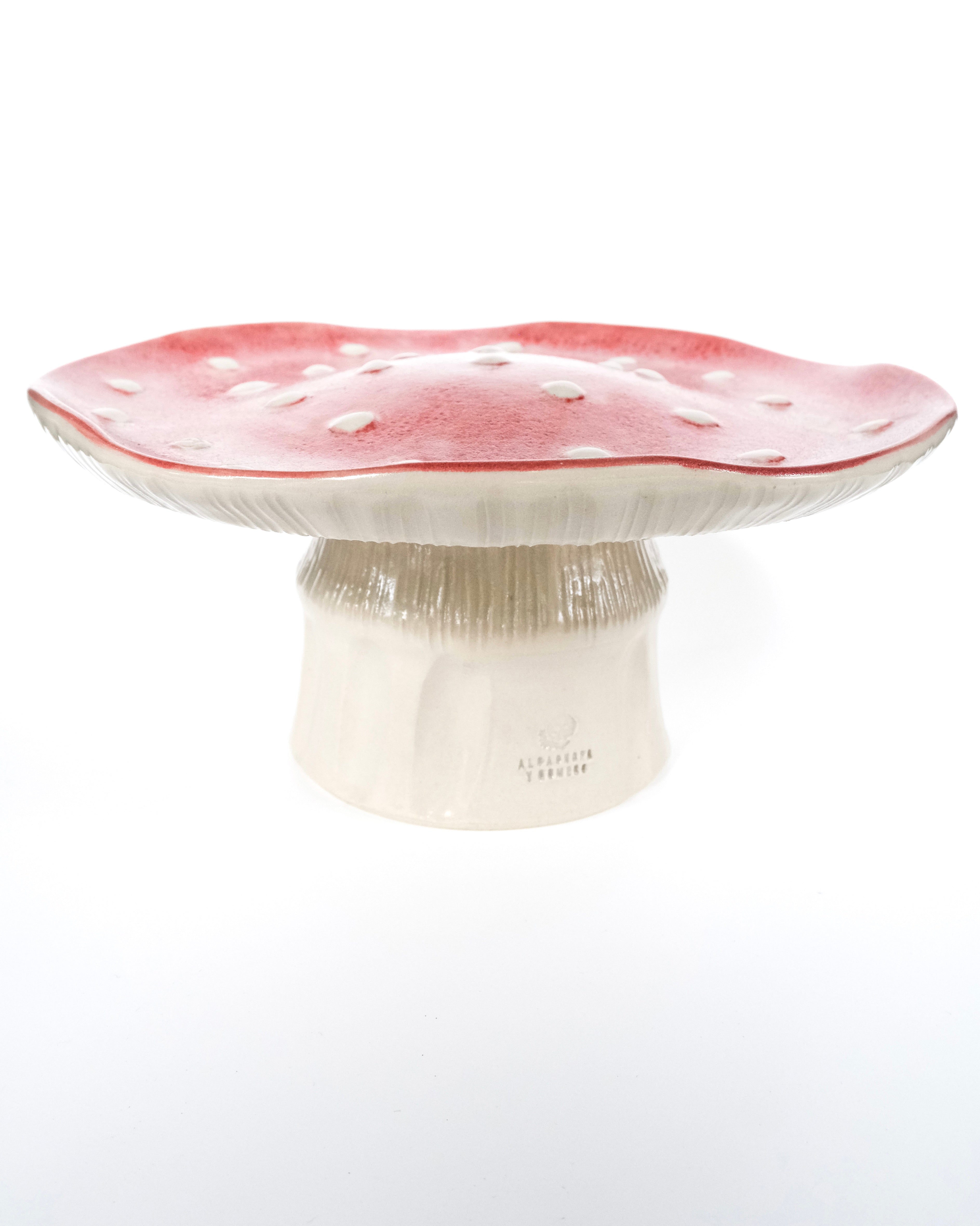 Mushroom pastry - Alcachofa y Romero