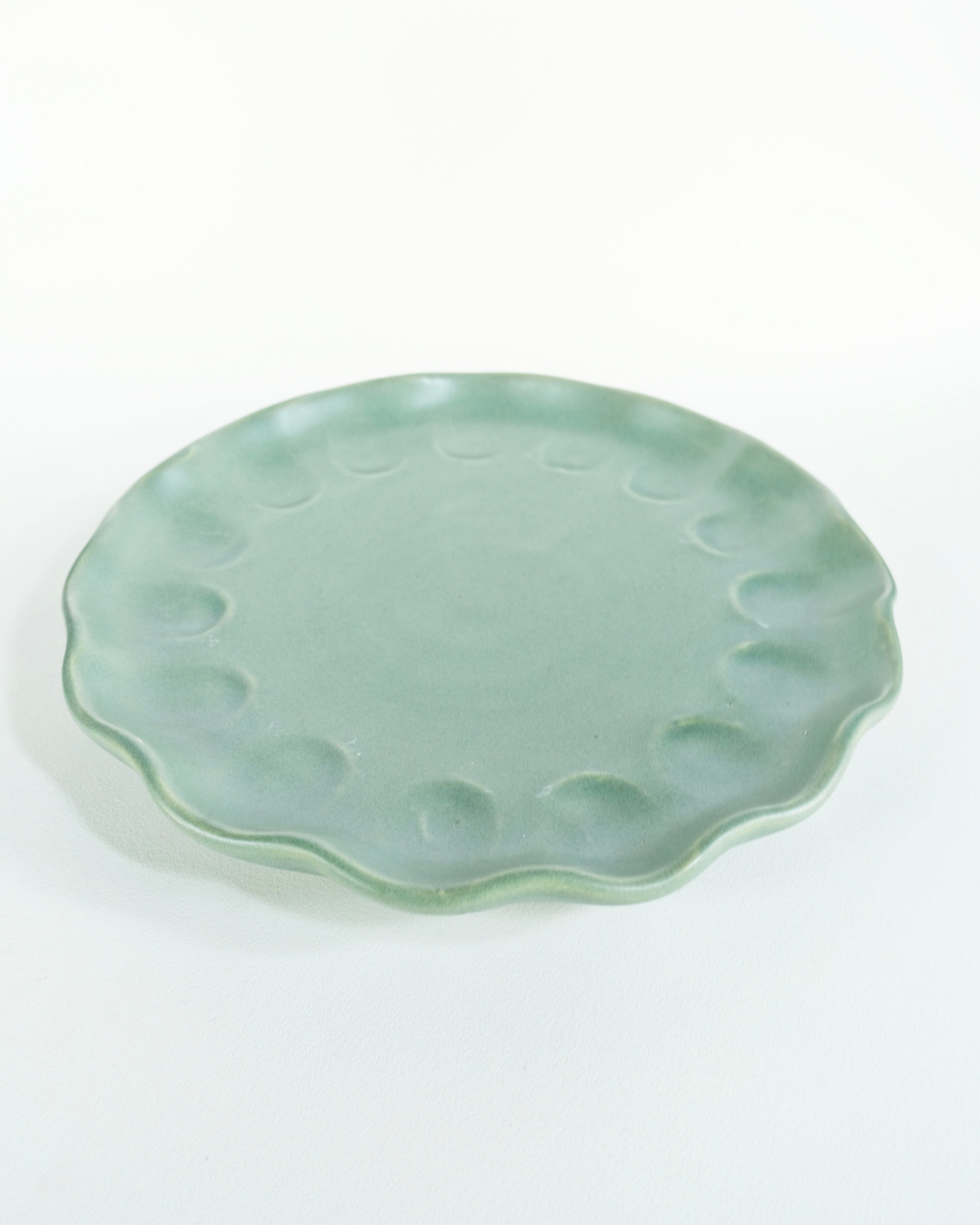 Petals Carving Plate - Alcachofa y Romero