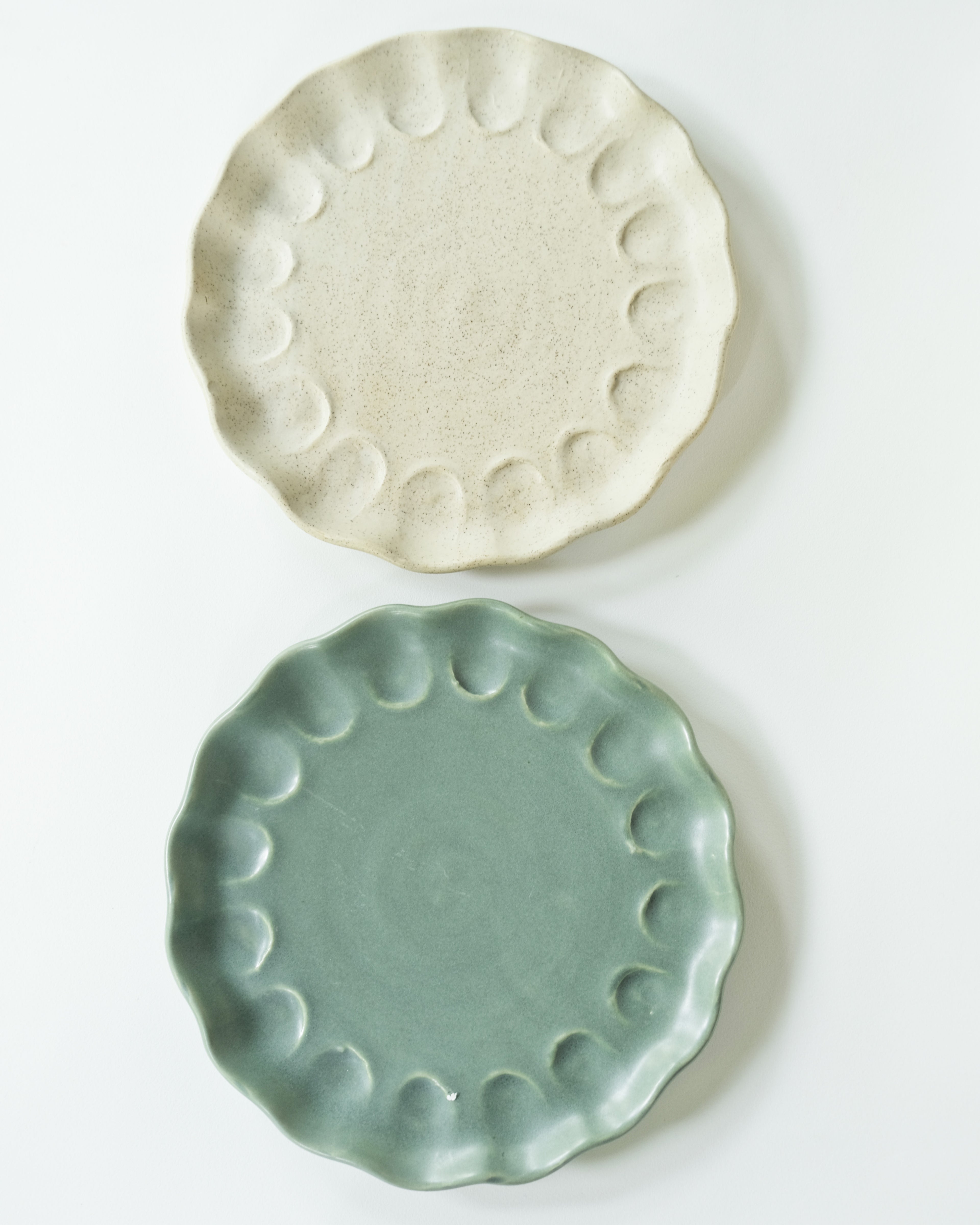 Petals Carving Plate - Alcachofa y Romero