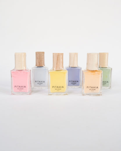 Pastel nail polishes - Pitahia