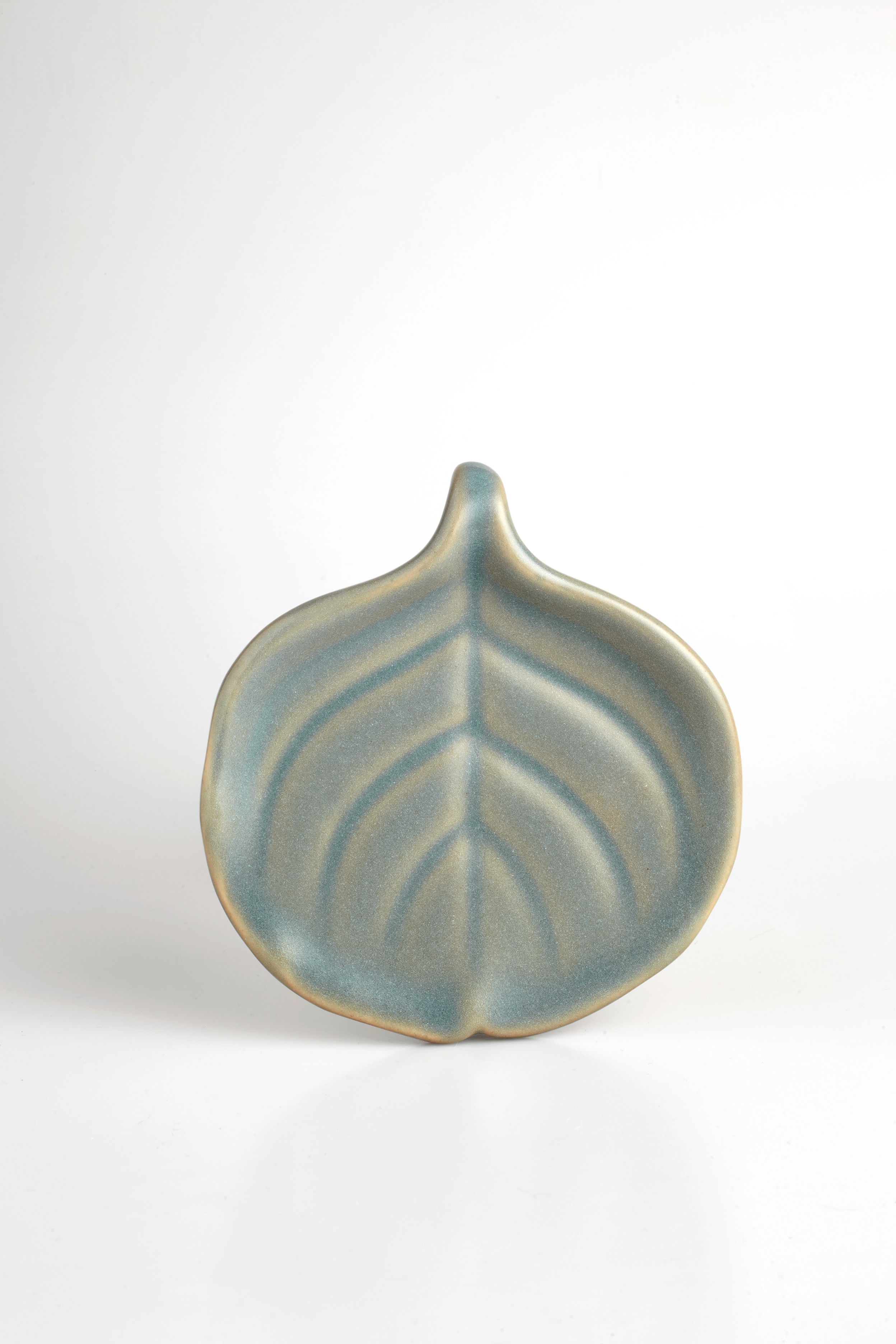 Grape Leaf - Hyacinth Pottery