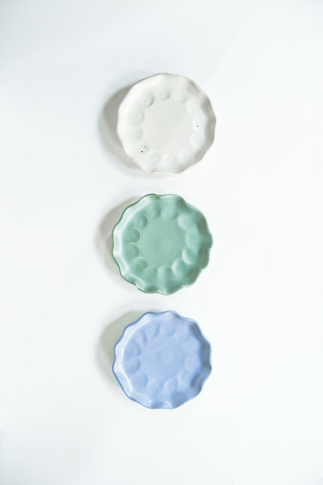 Plato Pastelero Pétalos - Alcachofa y Romero