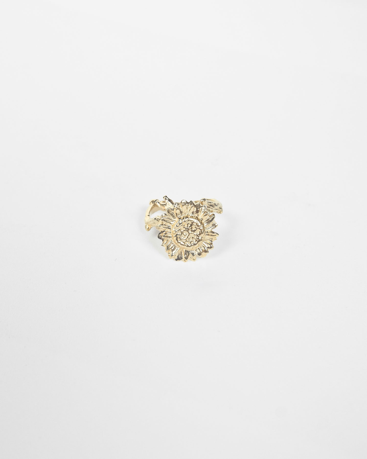 Anillo entre flor - Cecelia