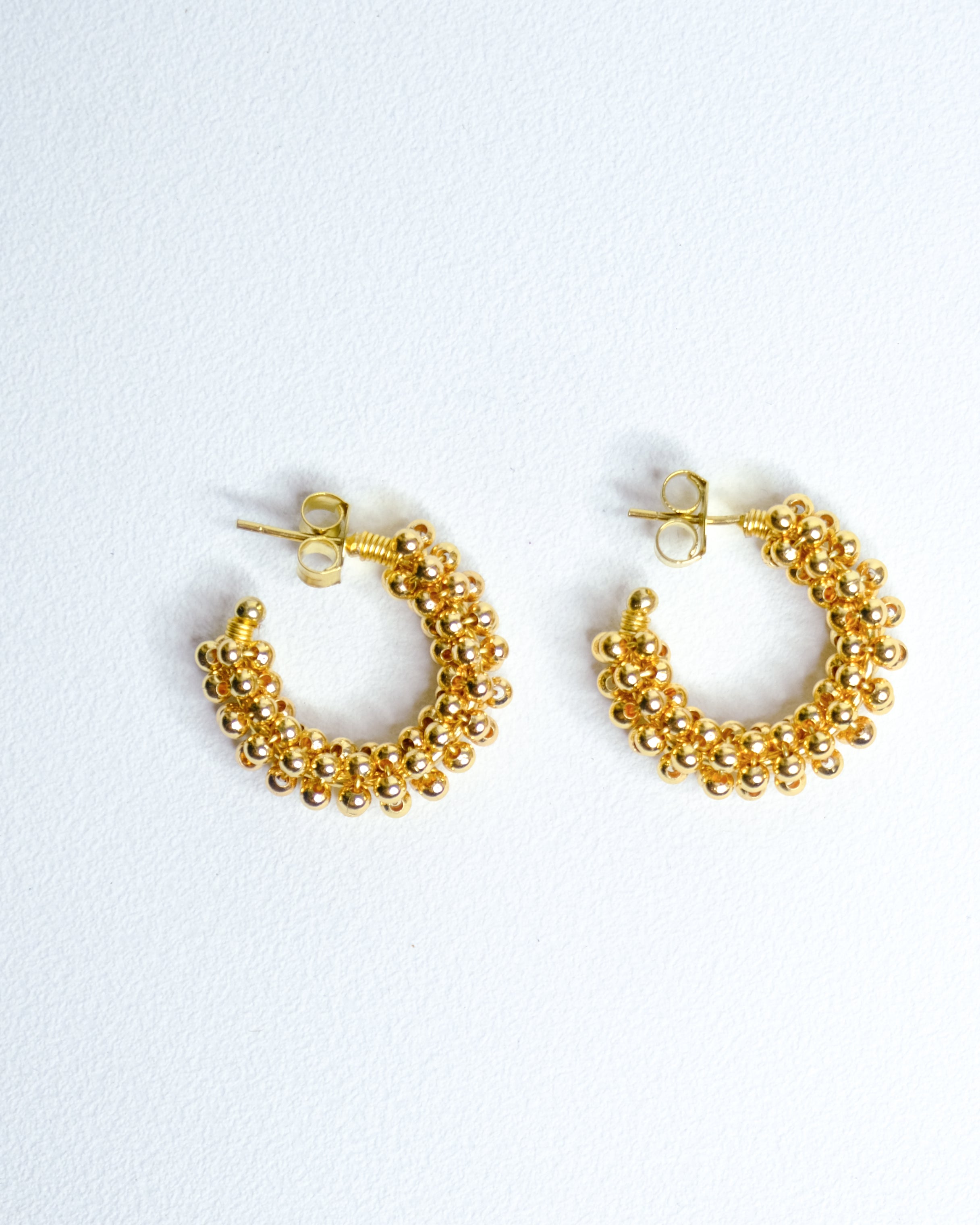 Arracadas Amaranto Doradas - Cecelia