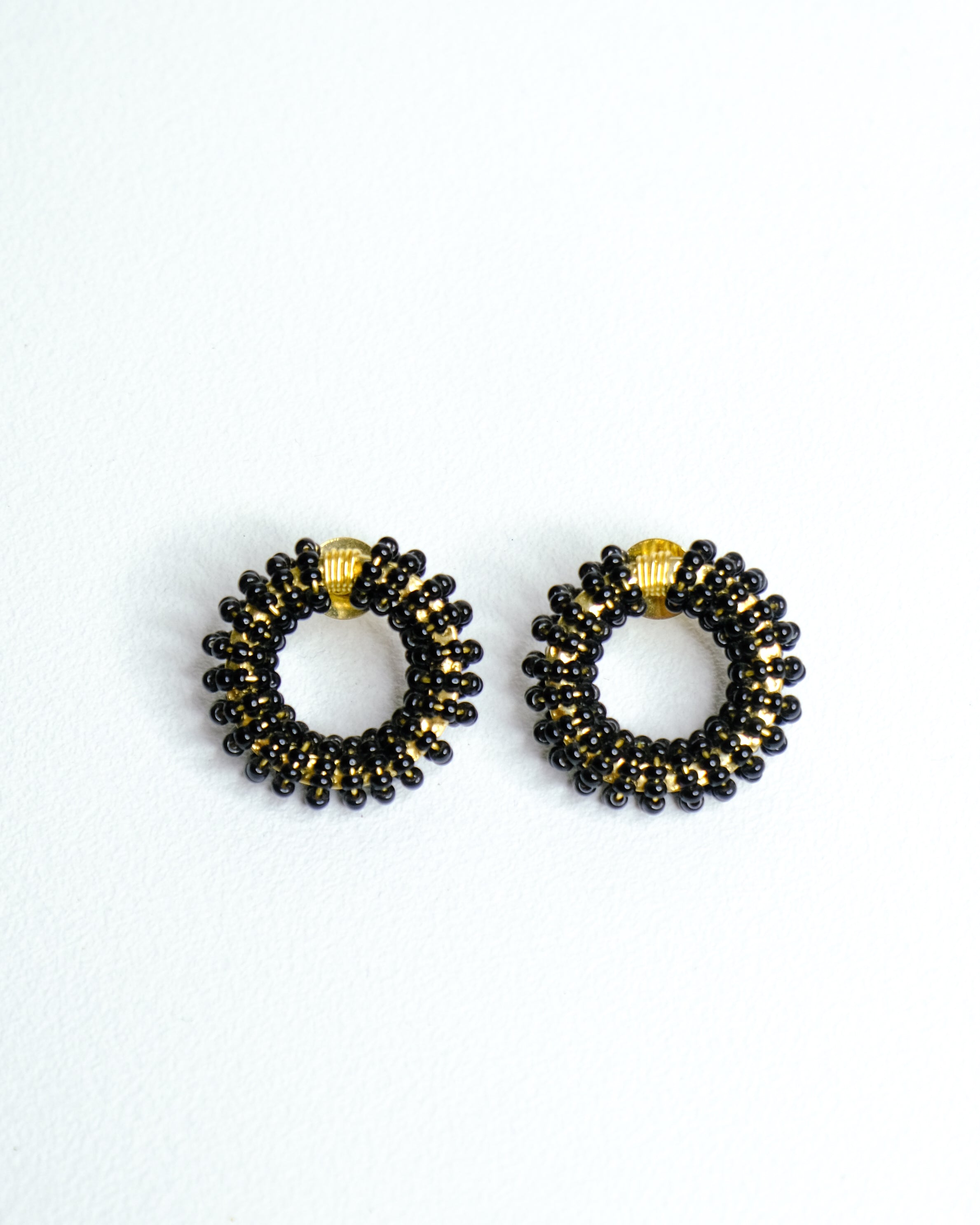 Broquel Amaranto - Cecelia