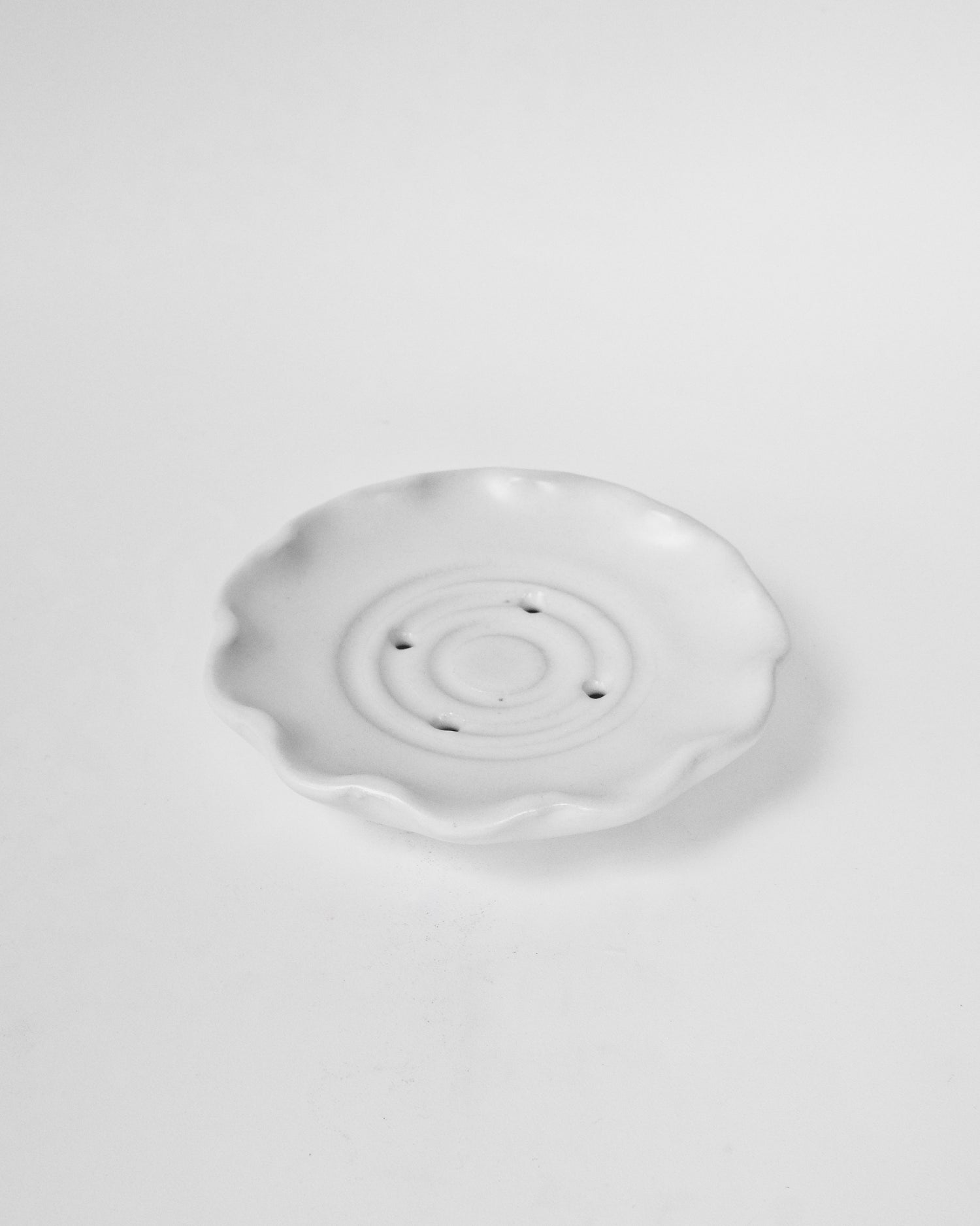 Circular soap dish - Alcachofa y Romero