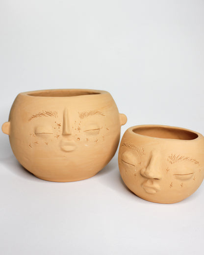 Round Flower Pot - Three Sad Things