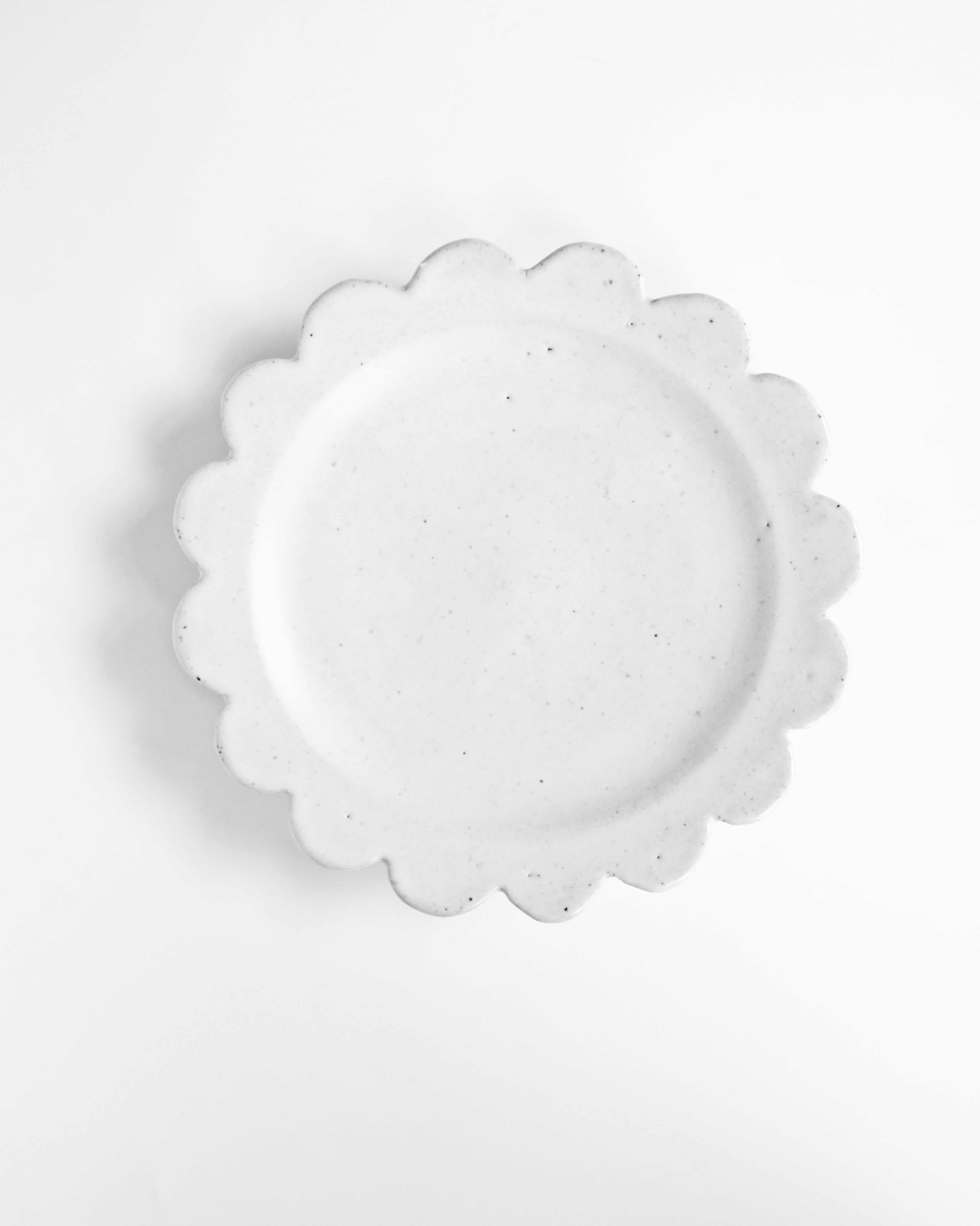 Petal appetizer plate - Alcachofa y Romero