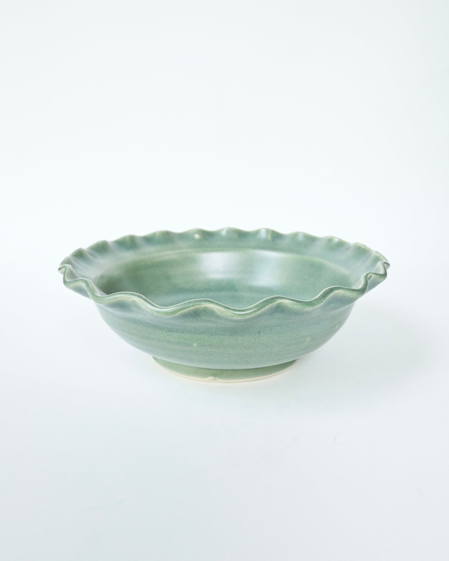 Wave Appetizer Soup Dish - Alcachofa y Romero